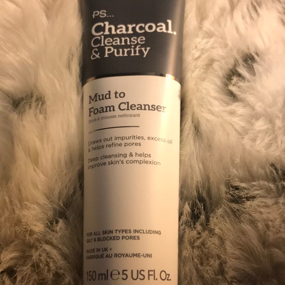 Face masks - Picture 3 of 3